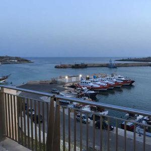 Il porto a Lampedusa